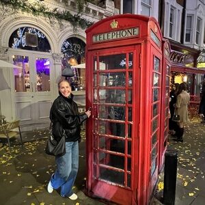 Meet your Posher, April